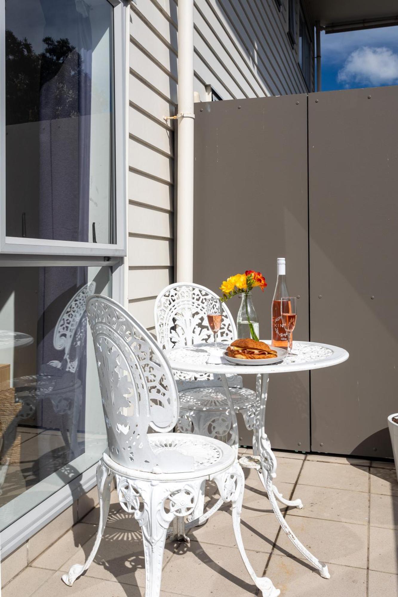 Bright Morningside Apartment Auckland Buitenkant foto